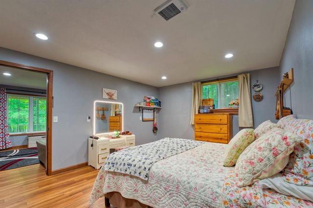 200 Ridgewood Drive, Cornell, WI 54732