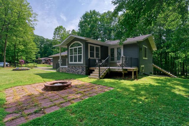 200 Ridgewood Drive, Cornell, WI 54732