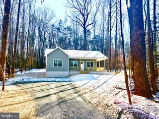 11604 BURTON CT, Bumpass, VA 23024