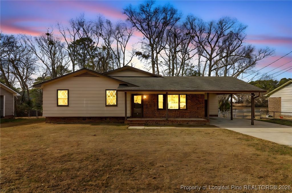 410 Lansdowne Road, Fayetteville, NC 28314 — exterior