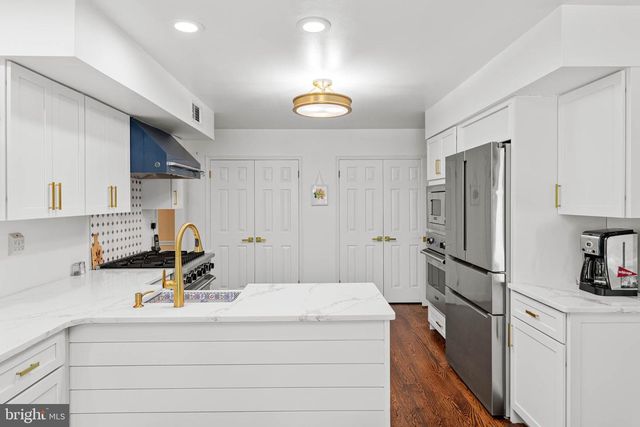 644 ROBINSON LN, Haverford, PA 19041