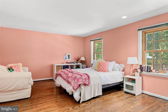 644 ROBINSON LN, Haverford, PA 19041