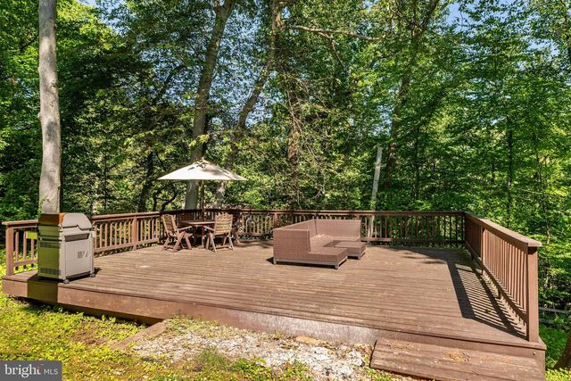 644 ROBINSON LN, Haverford, PA 19041