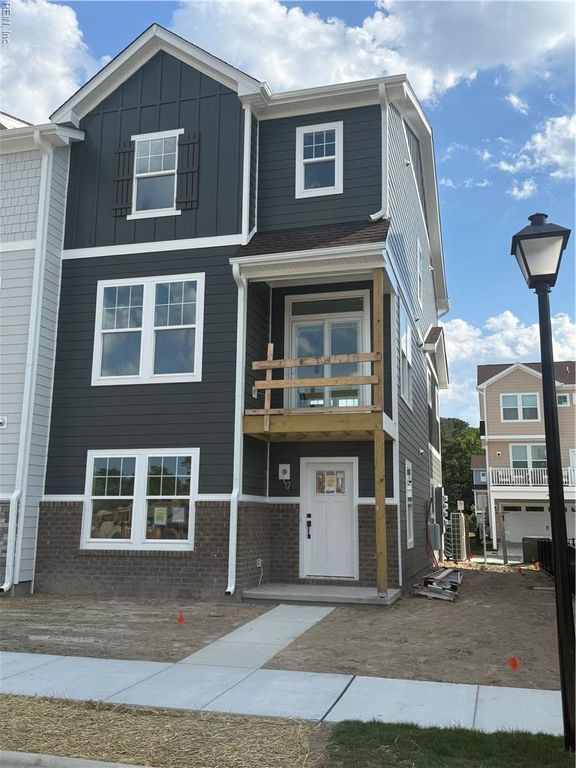 1070 Mesa LOOP, Chesapeake, VA 23320