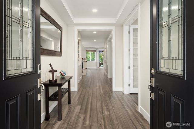 21298 SE 25th Street, Sammamish, WA 98075