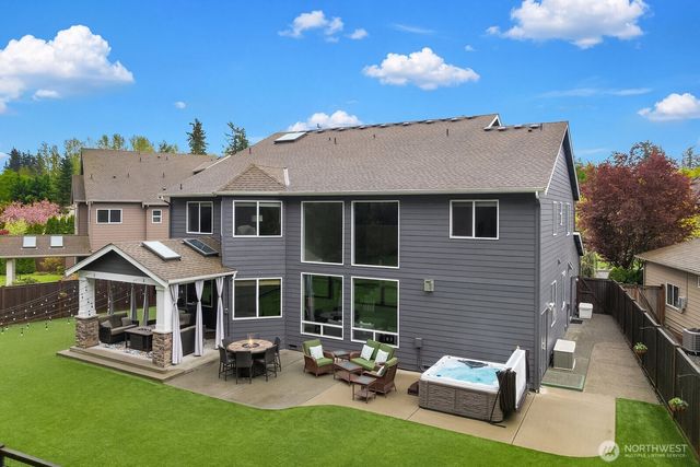21298 SE 25th Street, Sammamish, WA 98075