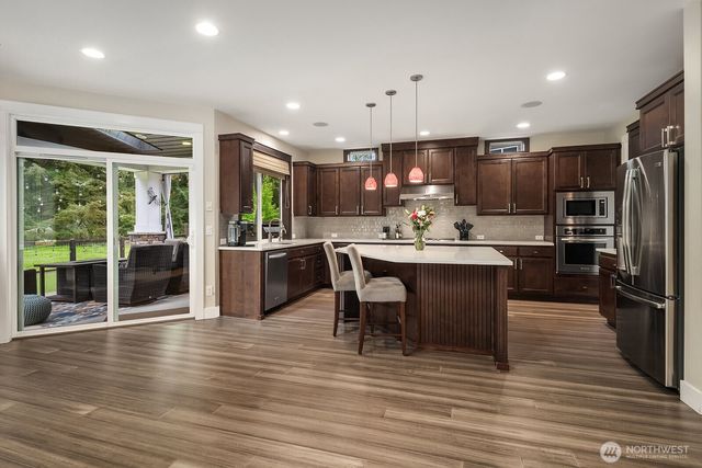 21298 SE 25th Street, Sammamish, WA 98075