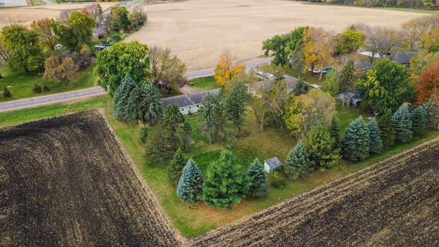 555 N High Drive NE, Hutchinson, MN 55350