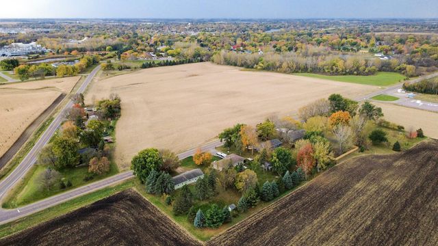 555 N High Drive NE, Hutchinson, MN 55350