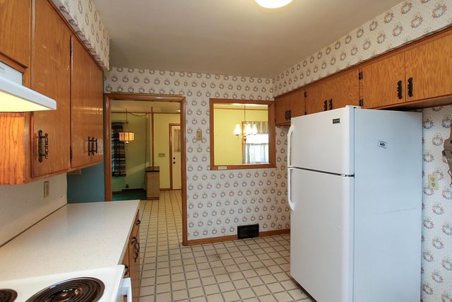 555 N High Drive NE, Hutchinson, MN 55350