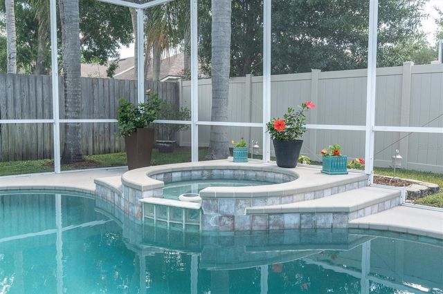 9209 WOODBAY DRIVE, Tampa, FL 33626