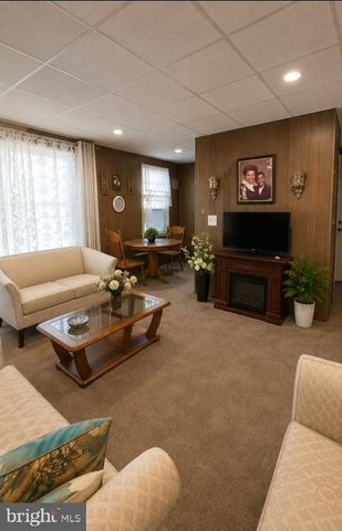 6312 SEAT PLEASANT DR, Capitol Heights, MD 20743