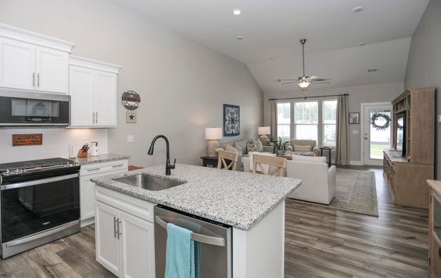 1128 Cobbler Lane, Boiling Springs, SC 29316