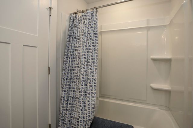 1128 Cobbler Lane, Boiling Springs, SC 29316