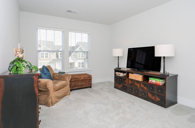 1128 Cobbler Lane, Boiling Springs, SC 29316