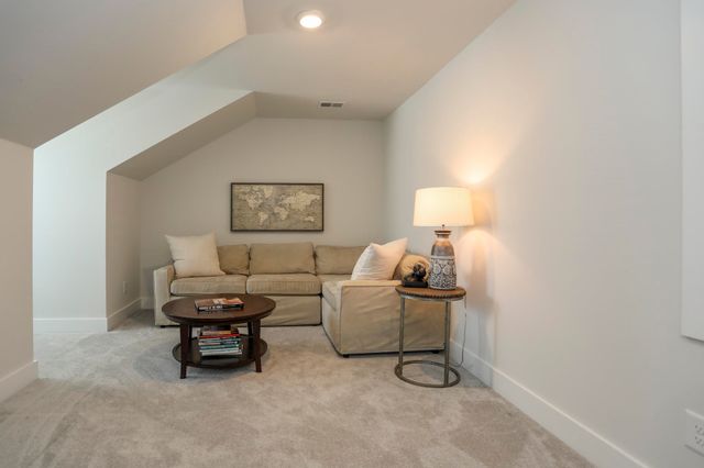 1128 Cobbler Lane, Boiling Springs, SC 29316