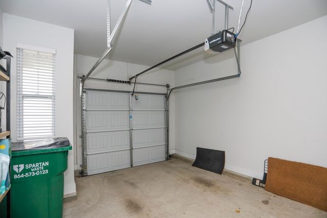 1128 Cobbler Lane, Boiling Springs, SC 29316