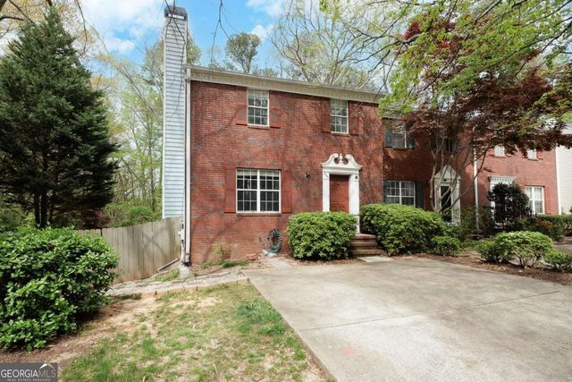635 Anderson Walk, Marietta, GA 30062