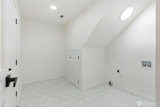 9110 122nd Place SE, Newcastle, WA 98056