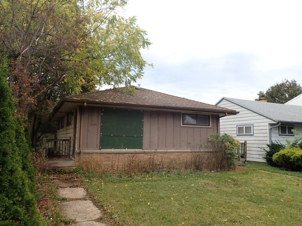 5858 N 65th STREET, Milwaukee, WI 53218