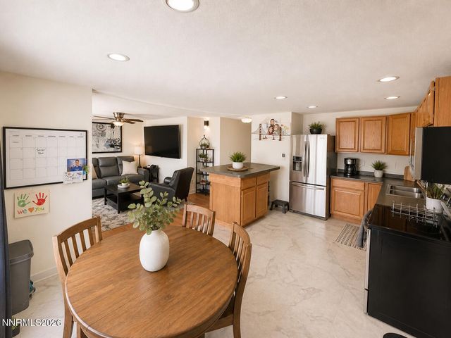 9350 Gremlin Way, Reno, NV 89506