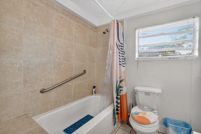 1525 NW 14th Ct, Fort Lauderdale, FL 33311