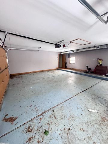 58210 Timothy Lane, Washington, MI 48094