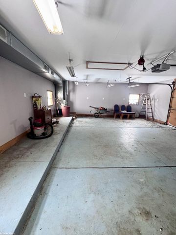 58210 Timothy Lane, Washington, MI 48094