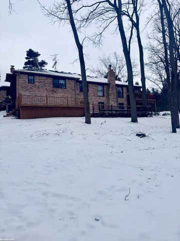 58210 Timothy Lane, Washington, MI 48094