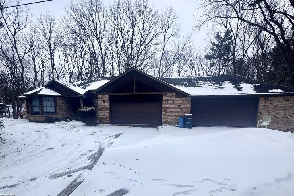 58210 Timothy Lane, Washington, MI 48094