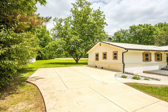 240 DOGWOOD RD, Somerville, TN 38068