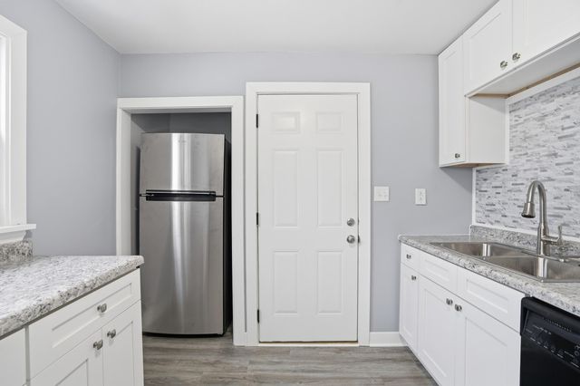 4101 Liverpool Road, Lake Station, IN 46405