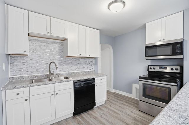 4101 Liverpool Road, Lake Station, IN 46405