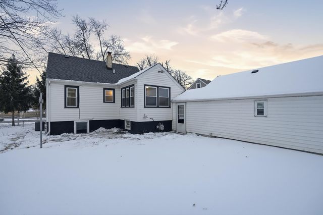 4101 Liverpool Road, Lake Station, IN 46405