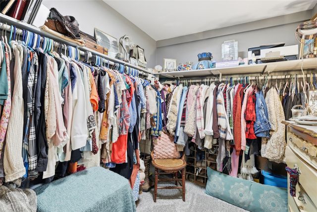 1051 Meadow Oaks Street, Reno, TX 76020