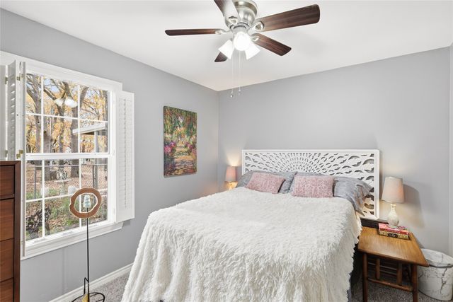 1051 Meadow Oaks Street, Reno, TX 76020