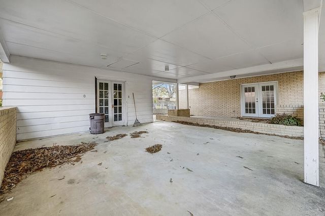 2305 Cherry Hill Road, Texarkana, TX 75503