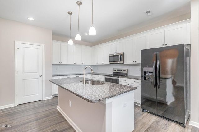 295 Avery Meadows Drive, Smithfield, NC 27577