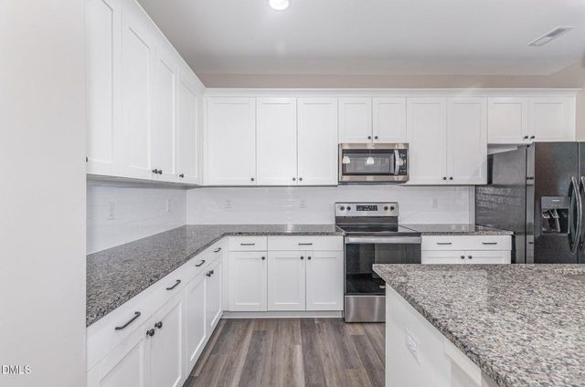 295 Avery Meadows Drive, Smithfield, NC 27577