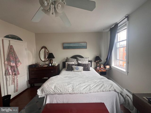 922 ELLSWORTH ST, Philadelphia, PA 19147