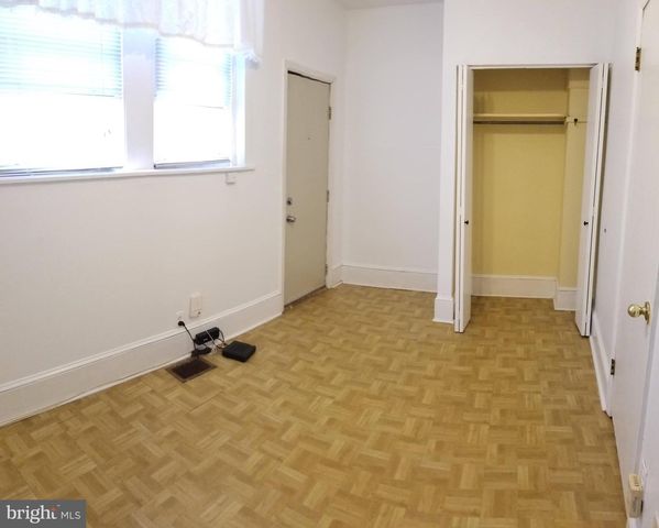 922 ELLSWORTH ST, Philadelphia, PA 19147