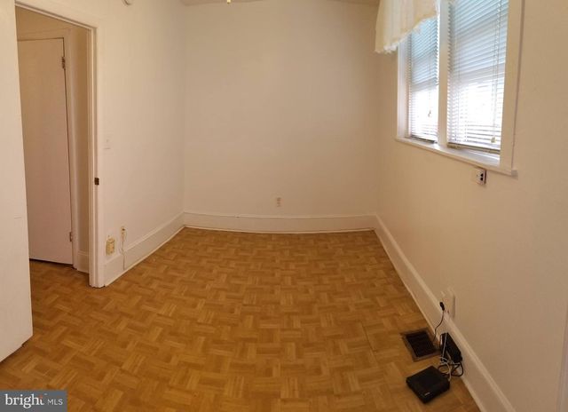 922 ELLSWORTH ST, Philadelphia, PA 19147