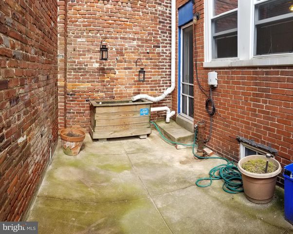 922 ELLSWORTH ST, Philadelphia, PA 19147