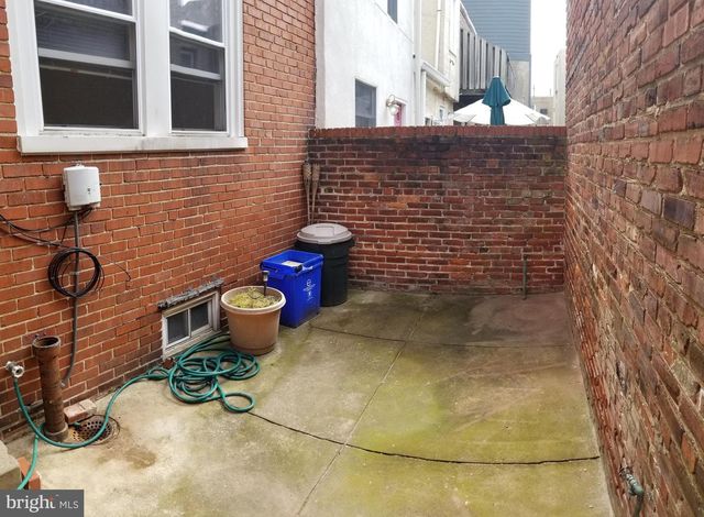 922 ELLSWORTH ST, Philadelphia, PA 19147