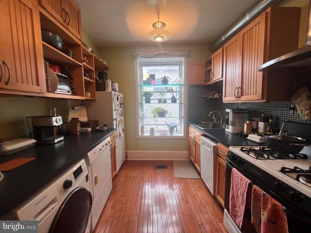 922 ELLSWORTH ST, Philadelphia, PA 19147