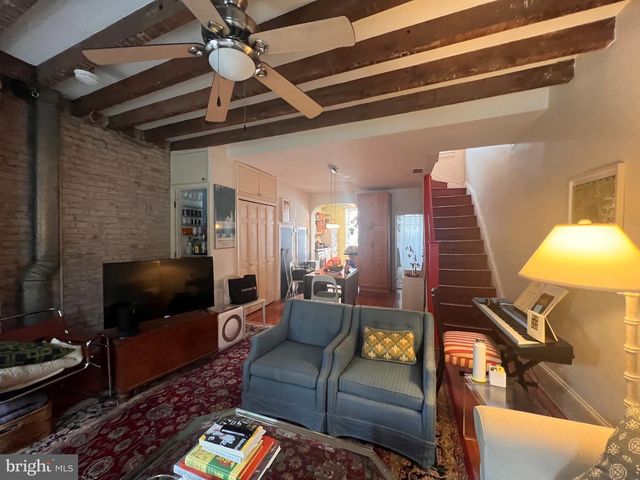 922 ELLSWORTH ST, Philadelphia, PA 19147