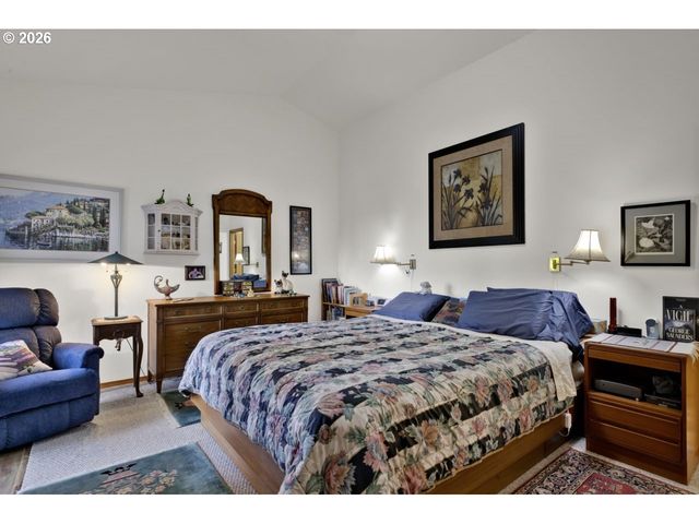 3520 Ocean View Dr, Florence, OR 97439