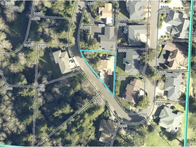 3520 Ocean View Dr, Florence, OR 97439