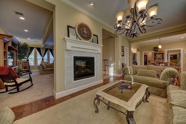 8456 Schuster Road, Ledbetter, TX 78946