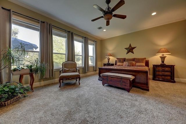 8456 Schuster Road, Ledbetter, TX 78946